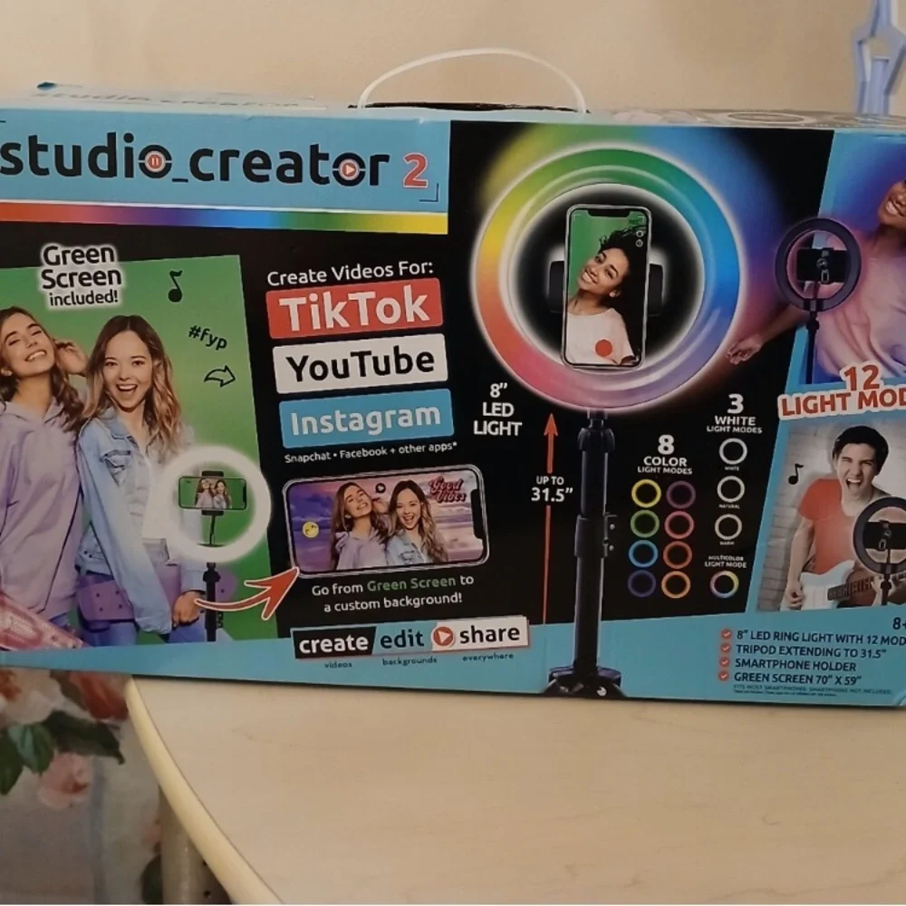 Studio Creator 2 Influencer Blogger Video Recording Maker Ring Light Tripod Kit
